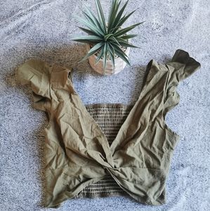 Green crop tank with twist front detail, in great condition!